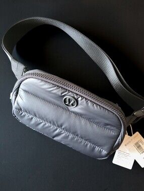 Lululemon athletica Black Quilted Belt Bag *Wunder Puff